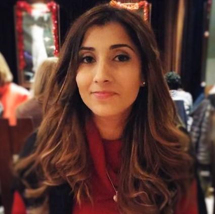 Saira Khan's avatar