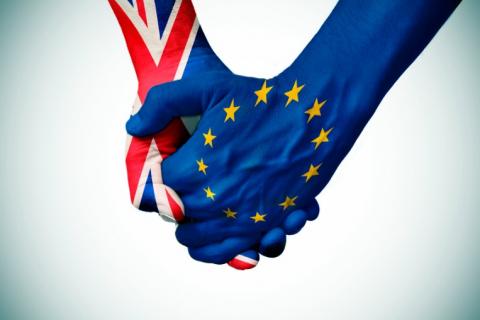 Holding hands: EU and UK